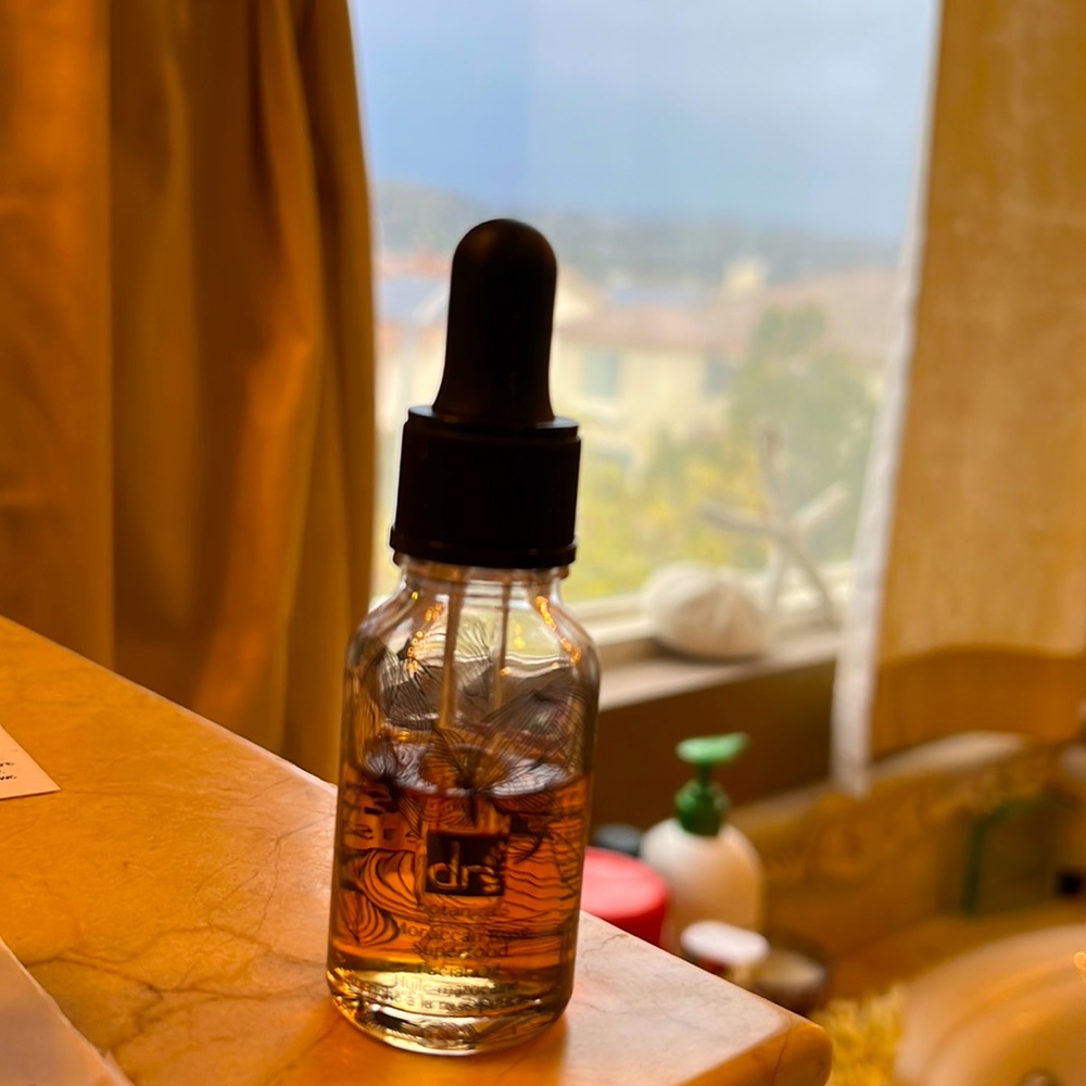 Dr botanical facial oil